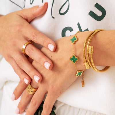 Golden coiled bracelet