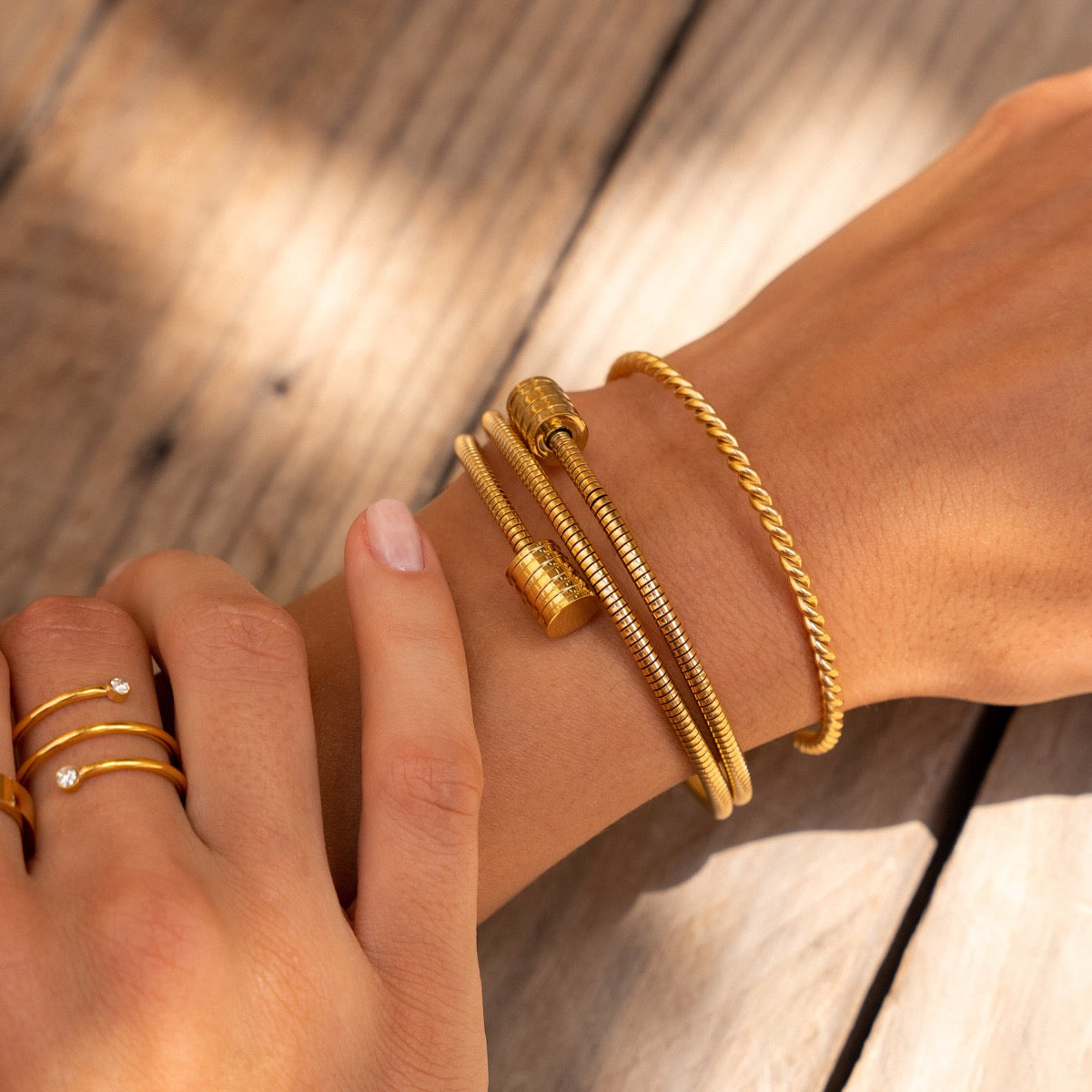 Golden coiled bracelet