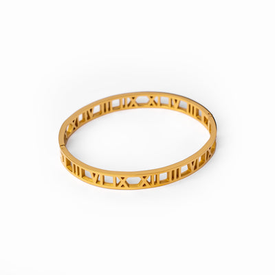 Gold bracelet with Roman numerals
