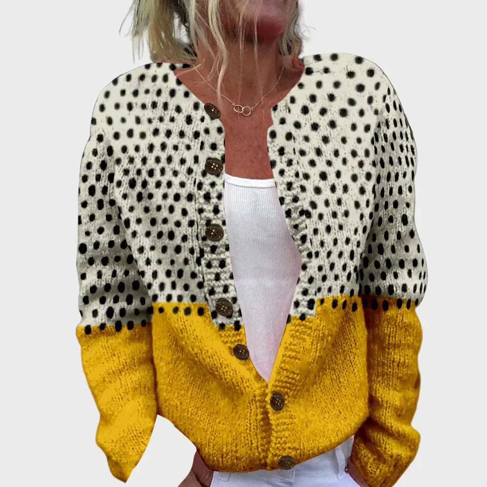 Elegant patterned knitted cardigan