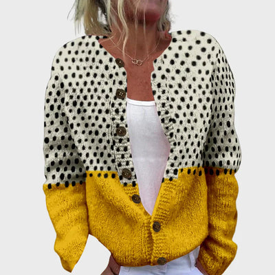 Elegant patterned knitted cardigan