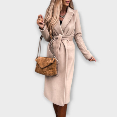 Elegant long coat with belt