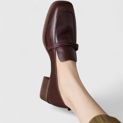Minimalist loafers