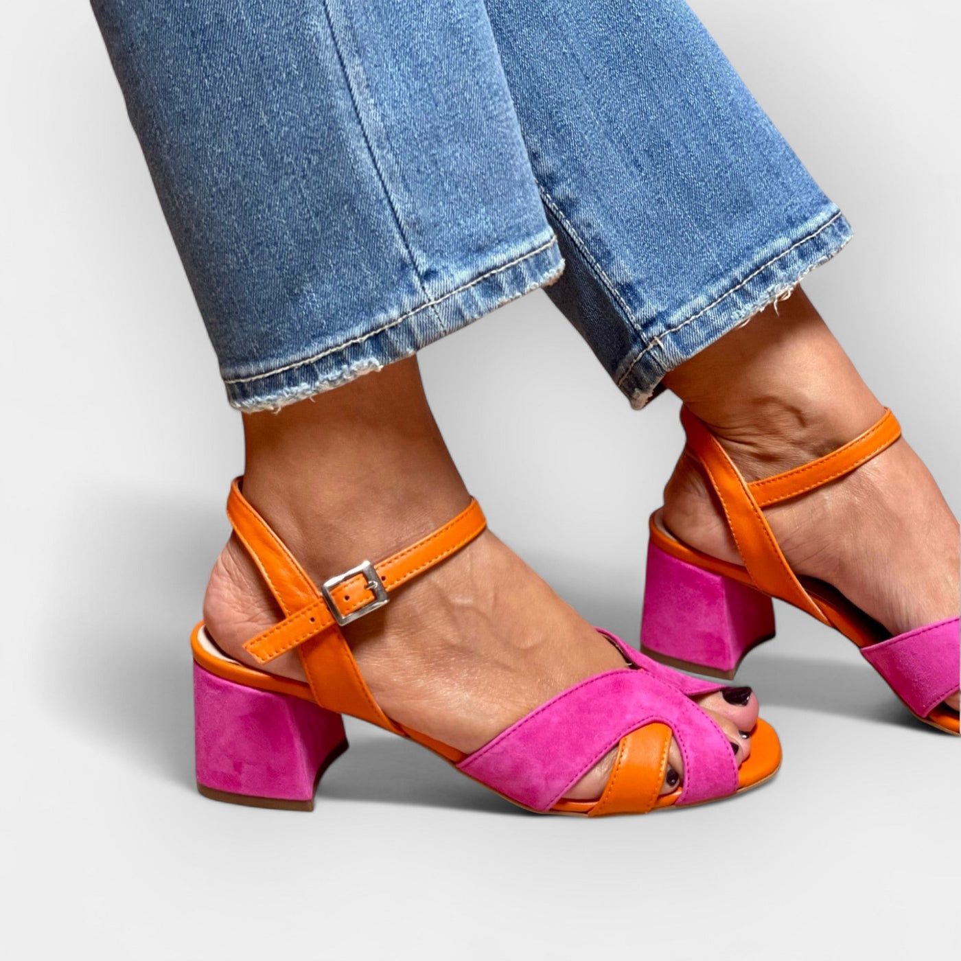 Sandals with a fixed heel