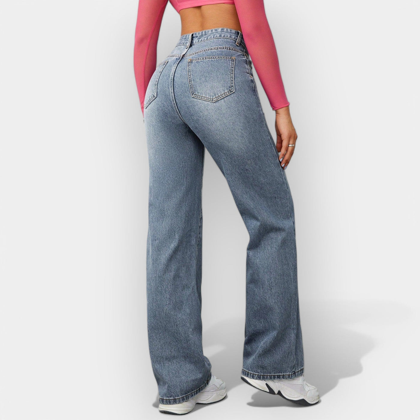 Straight Jeans