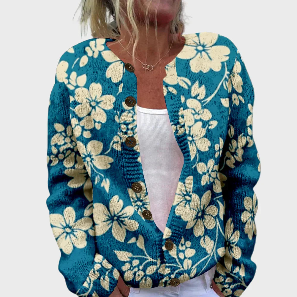 Elegant patterned knitted cardigan