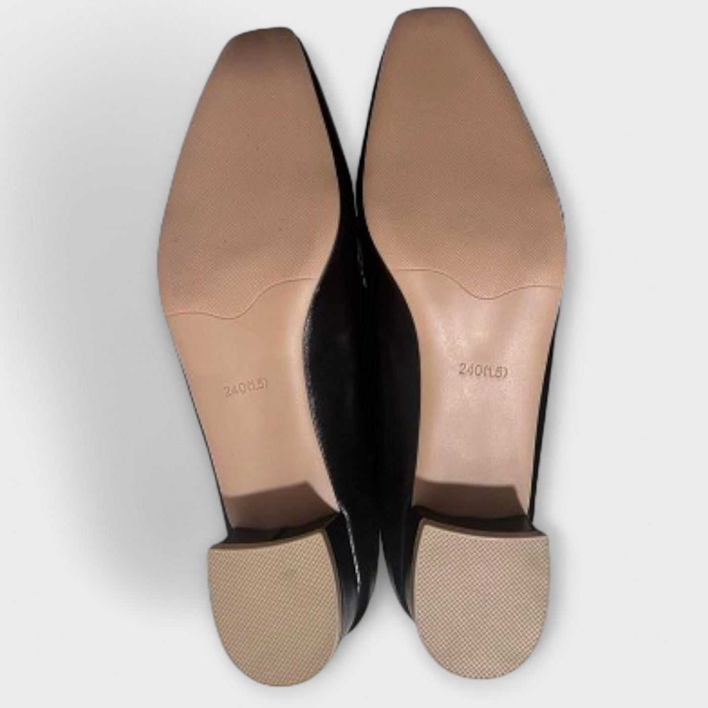 Comfortable square-toe loafers
