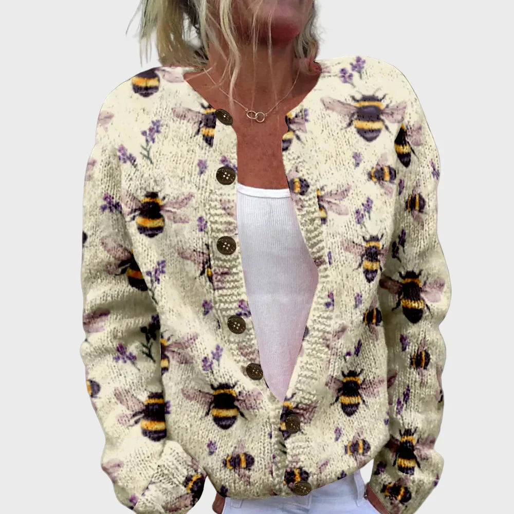 Elegant patterned knitted cardigan