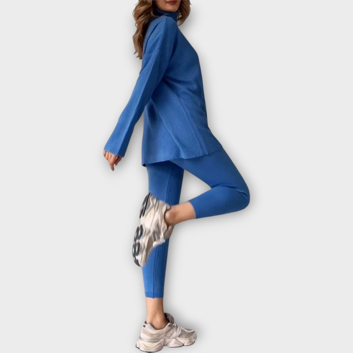 Knitted set with a modern aesthetic