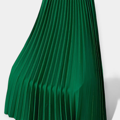 Long pleated skirt