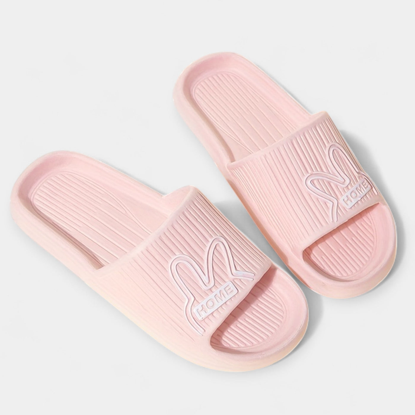 Women's slippers with cartoon design