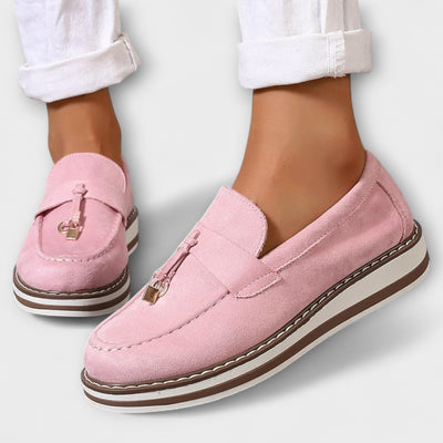 Soft casual platform loafers