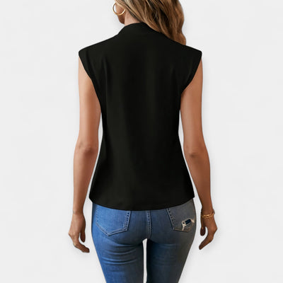 Elegant sleeveless shirt