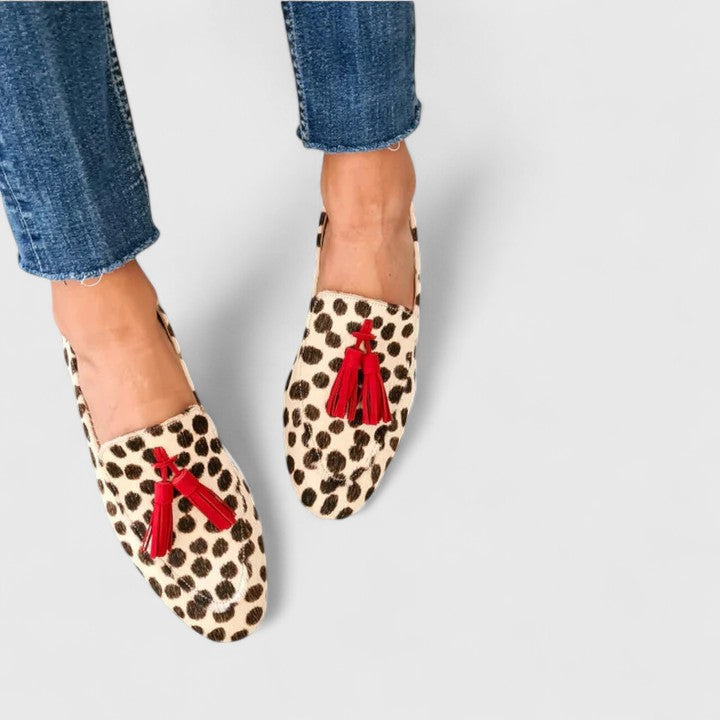 Playful loafers with spots