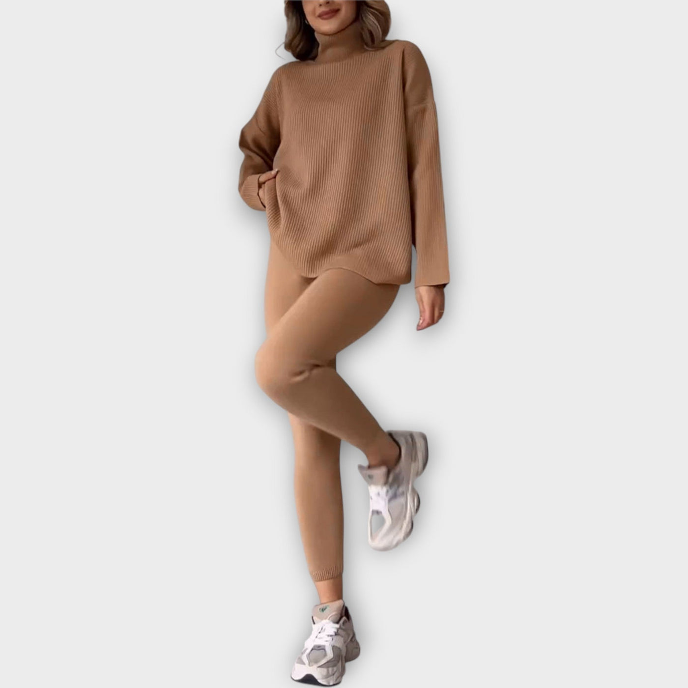 Knitted set with a modern aesthetic