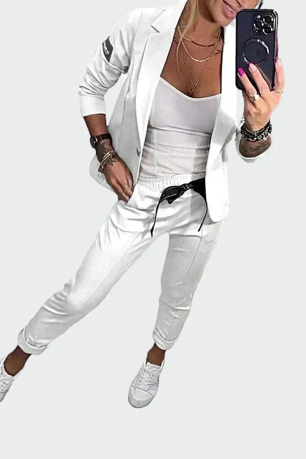 An effortlessly elegant two-piece suit