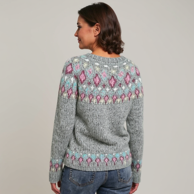 Elegant knitted sweater