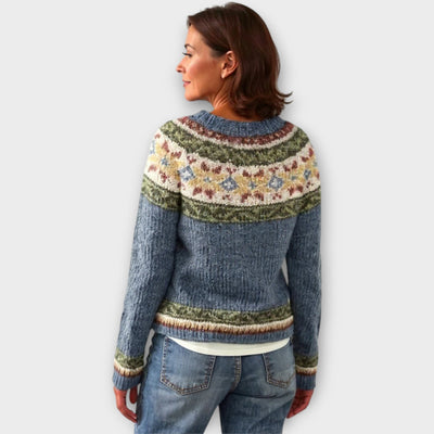 Knitted sweater with geometric pattern