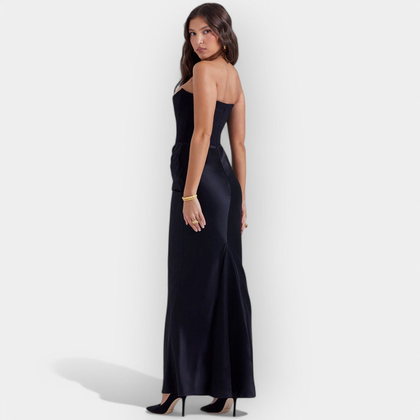 Elegant and stylish Maxi dress
