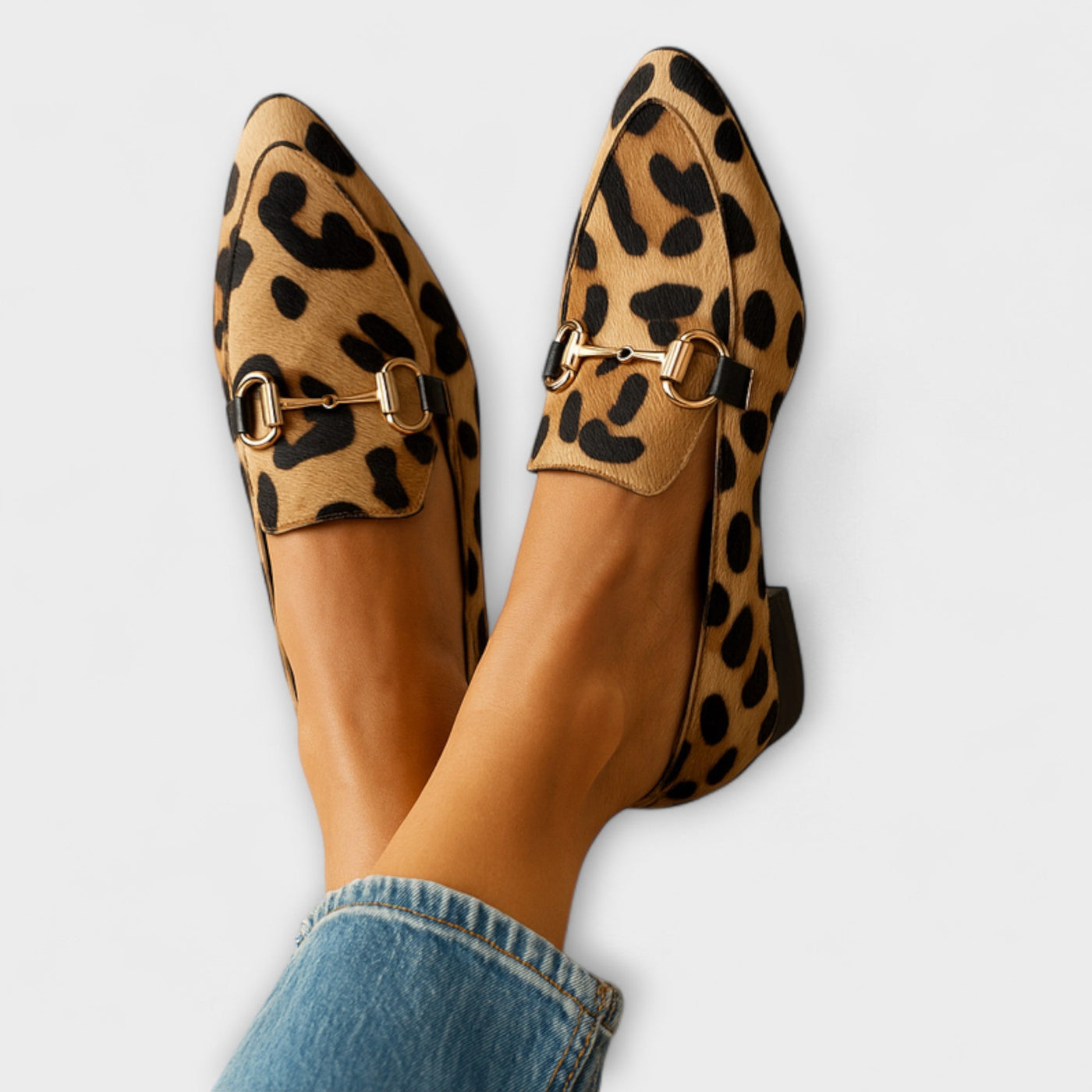 Chic leopard print loafers