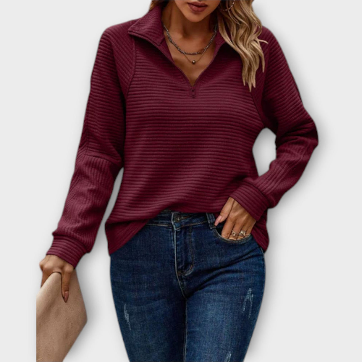 Half-length zipped sweater