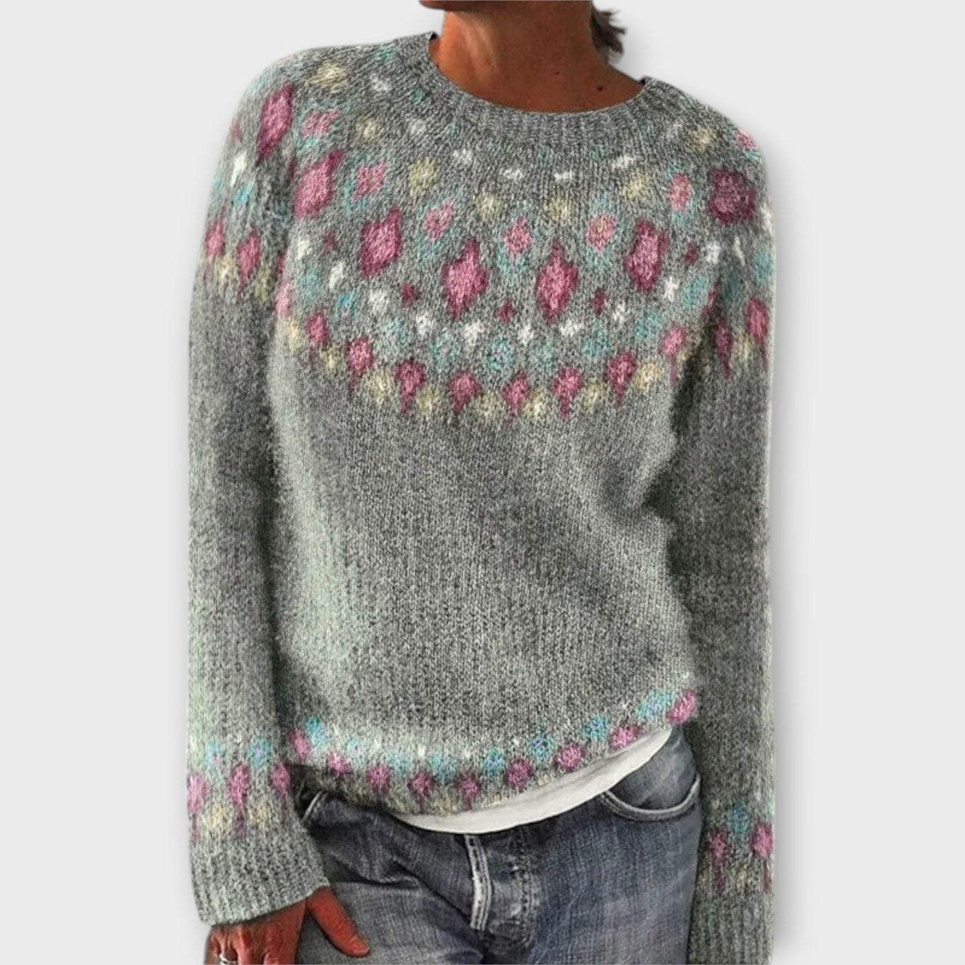 Loose and comfortable sweater