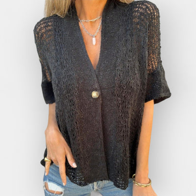 Knitted top with V-neck and button