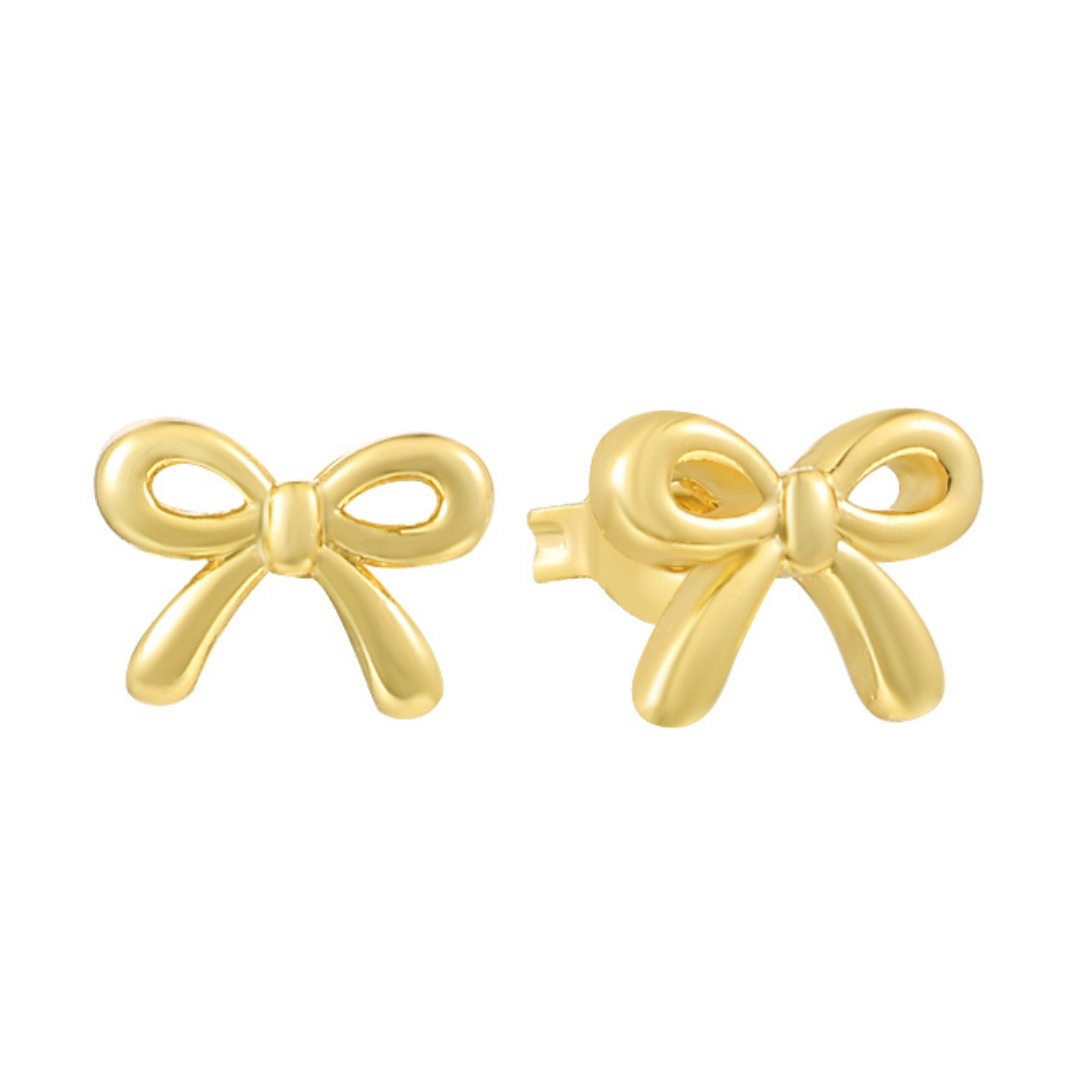Playful earrings with bow