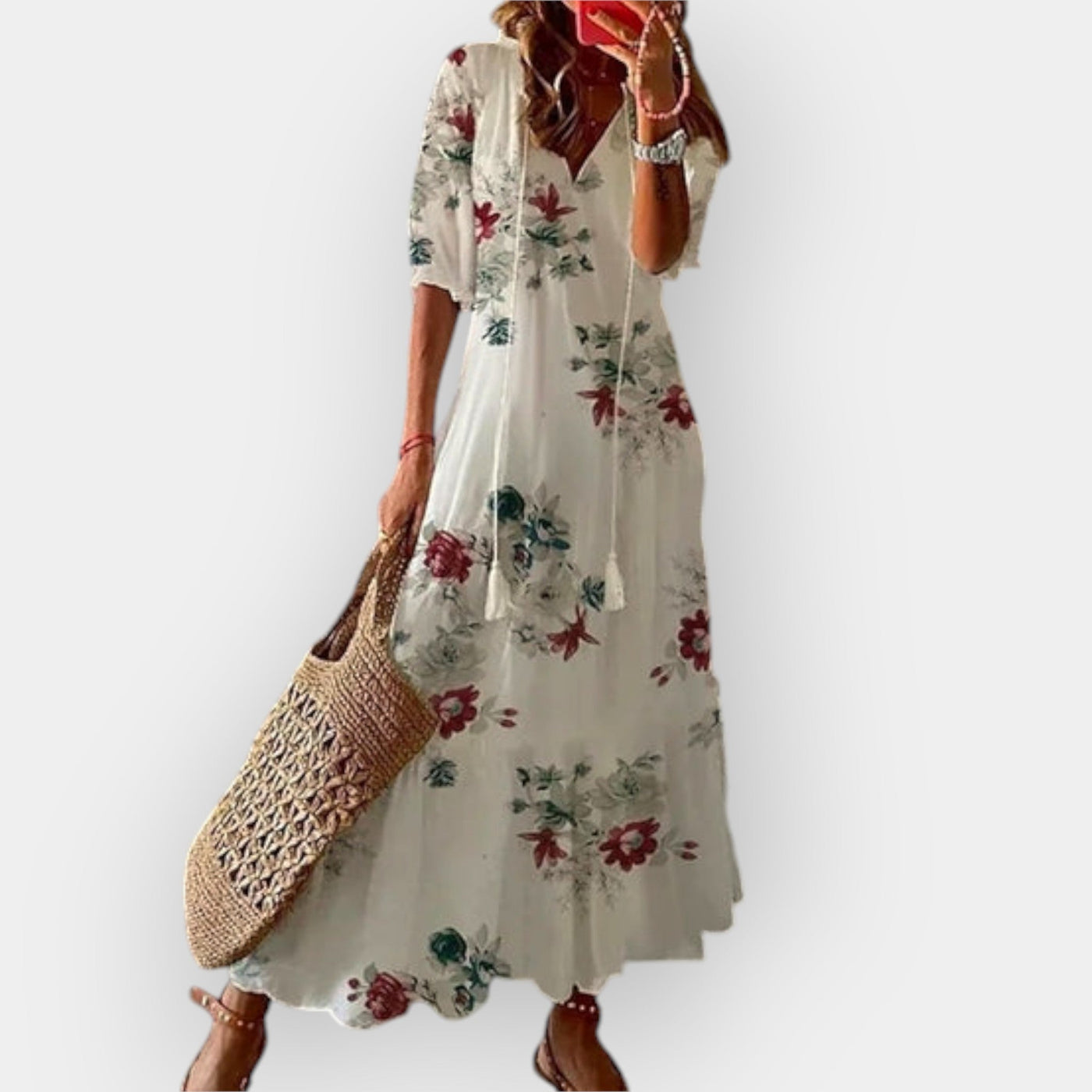 Maxi dress with a bohemian feel