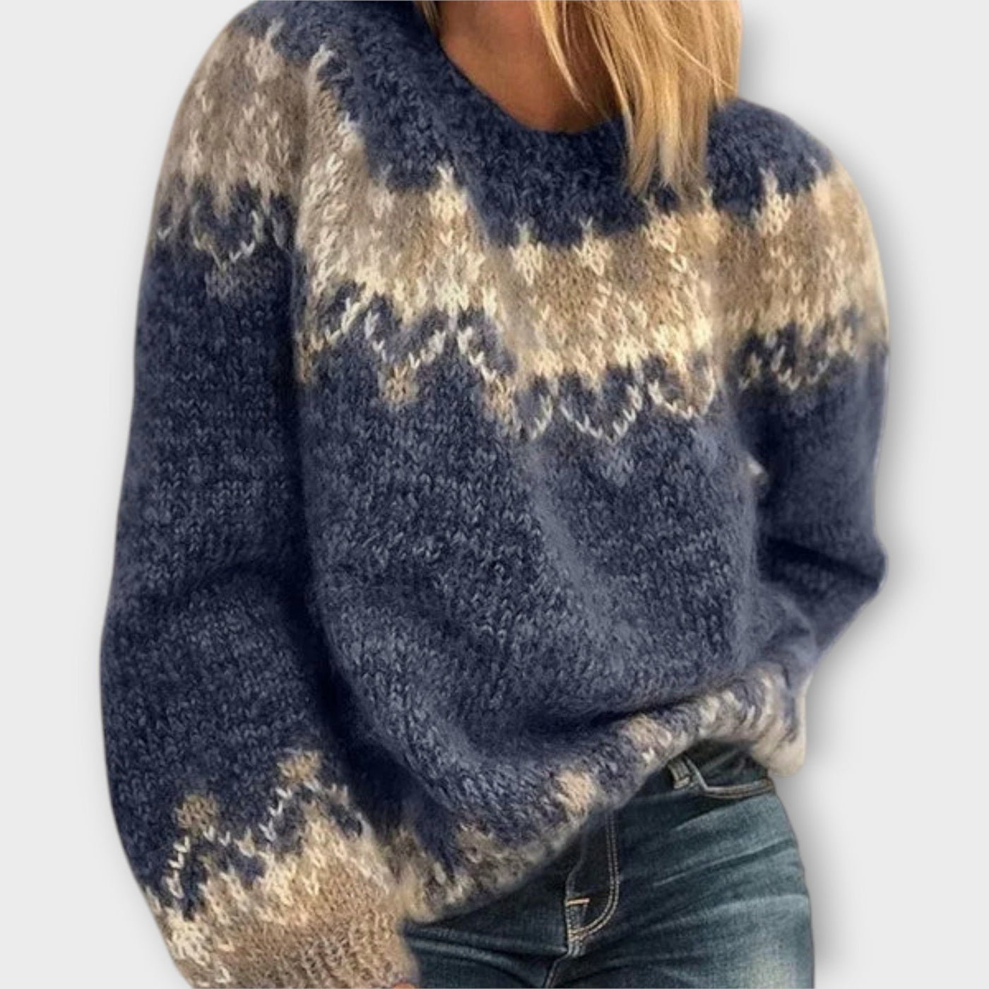 Knitted sweater with a timeless design